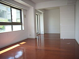 下北沢パークハウス 206 2階2LDKのリビング/ダイニング