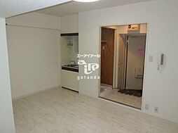 ワールドレジデンス大森 4階ワンルームのリビング/ダイニング