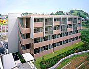 鶴川駅より徒歩4分 1階 築20年5ヶ月の賃貸物件