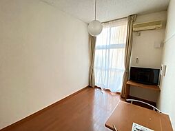 レオパレスみずほサード 1階1Kのリビング/ダイニング