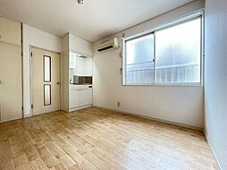 山手グリーンハウスI 101 1階ワンルームのリビング/ダイニング