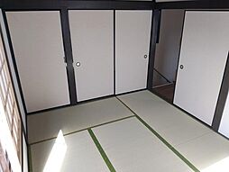 大穴南戸建 4DKのリビング/ダイニング