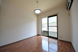 京王相模原線 南大沢駅 徒歩10分の賃貸アパート 1階1Kのリビング/ダイニング