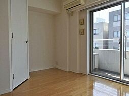 ルクレ新川レジデンス 2階1LDKのリビング/ダイニング