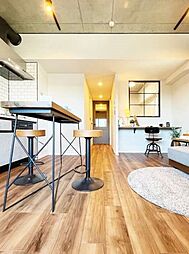 オルサス板橋本町 301 3階1LDKのリビング/ダイニング