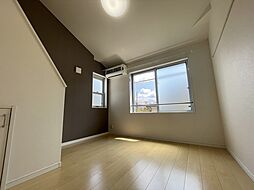 イシュガルド八王子1 203 2階1Kのリビング/ダイニング