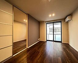 シャトー・ベノワ 1階1LDKのリビング/ダイニング