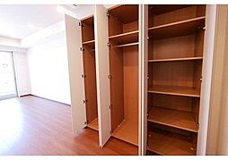 コンフォリア新宿イーストサイドタワー 7階ワンルームのリビング/ダイニング