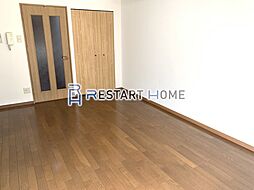 アミーグランコート三宮 11階1Kのリビング/ダイニング