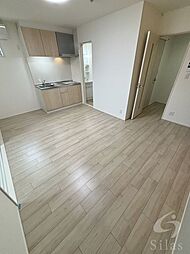 南海泉北線 深井駅 徒歩10分の賃貸アパート 3階1LDKのリビング/ダイニング