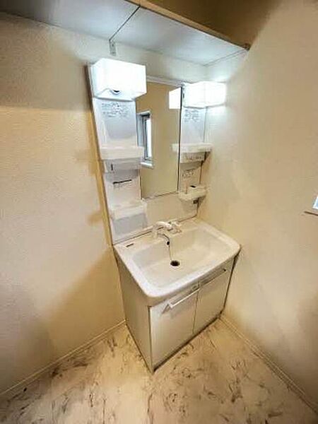 apartment 宮城県栗原市築館青野5-26之1
築館青野の賃貸情報を見る
物件地図