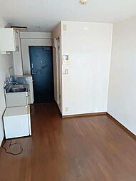 マリオン平山城址 106 1階ワンルームのリビング/ダイニング