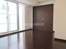 ホワイトタワー浜松町 212 2階1LDKのリビング/ダイニング