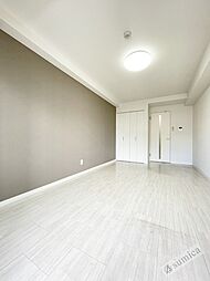 近鉄難波線 今里駅 徒歩5分の賃貸マンション 5階1DKのリビング/ダイニング