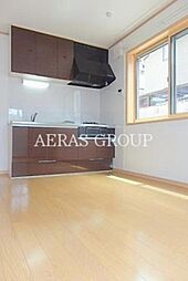 イースト深沢 1階1LDKのリビング/ダイニング