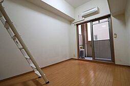 Osaka Metro四つ橋線 肥後橋駅 徒歩6分の賃貸マンション 4階1Kのリビング/ダイニング