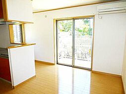 サン・ビエール 1階1LDKのリビング/ダイニング