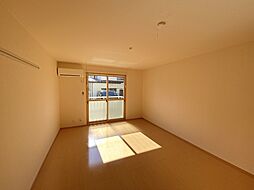 INFINITY 203 2階1Kのリビング/ダイニング