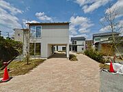 新百合ヶ丘駅より徒歩15分 新築の賃貸物件