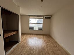 第一ジィスクハイツ 203 2階1Kのリビング/ダイニング