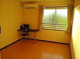 レオネクストセントラルヒルズVI 1階1Kのリビング/ダイニング