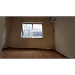 ユーハイツ 1階ワンルームのリビング/ダイニング