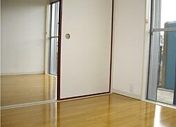 ダイワティアラ津田沼IV 2階2Kのリビング/ダイニング