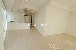 コンフォリア新宿イーストサイドタワー タワー棟 201 2階1LDKのリビング/ダイニング