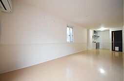 Shizuku 103 1階1LDKのリビング/ダイニング