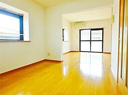 グランディール（原宿4） 305 3階3LDKのリビング/ダイニング