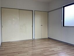 伊藤第三コーポ 3階2LDKのリビング/ダイニング