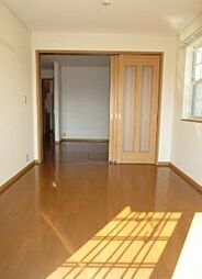 聚-Shu- 1階2DKのリビング/ダイニング