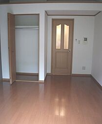 メディオクレストB 2階1Kのリビング/ダイニング