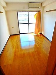 ロイヤルハイツ堀之内 201 2階1Kのリビング/ダイニング