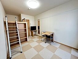 レオパレスサンフェリア若葉 4階1Kのリビング/ダイニング