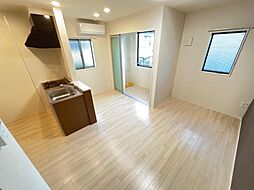 キャメロット八王子 1階1LDKのリビング/ダイニング