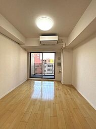 エスティメゾン大島 7階1Kのリビング/ダイニング