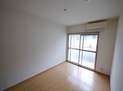 グリーンハイム小形2 2階1LDKのリビング/ダイニング