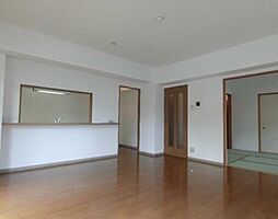 ソアール八千代中央III 1階4LDKのリビング/ダイニング