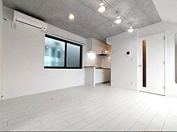 Fons Lucis Izumi 5階1LDKのリビング/ダイニング