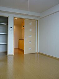 プラシード　K 2階1Kのリビング/ダイニング