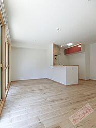 シティパルS 102 1階3LDKのリビング/ダイニング