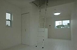 砧四丁目メゾネット 1階1DKのリビング/ダイニング