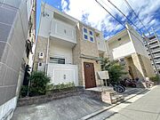 石津川駅より徒歩5分 1階 築9年2ヶ月の賃貸物件