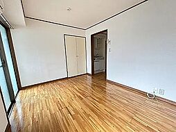 オシダビル 2階ワンルームのリビング/ダイニング