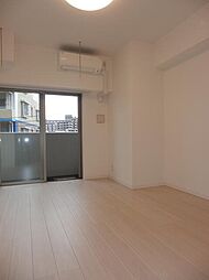 AZEST堀切菖蒲園III 4階1Kのリビング/ダイニング