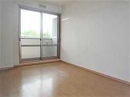 ラ・フィーユ六町 2階1Kのリビング/ダイニング