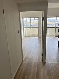 リバーサイドMAKIBA 1階2LDKのリビング/ダイニング