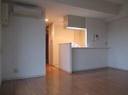 JR総武線 新小岩駅 徒歩14分の賃貸マンション 6階2LDKのリビング/ダイニング