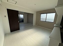 アンソレイユ大久保 3階1LDKのリビング/ダイニング